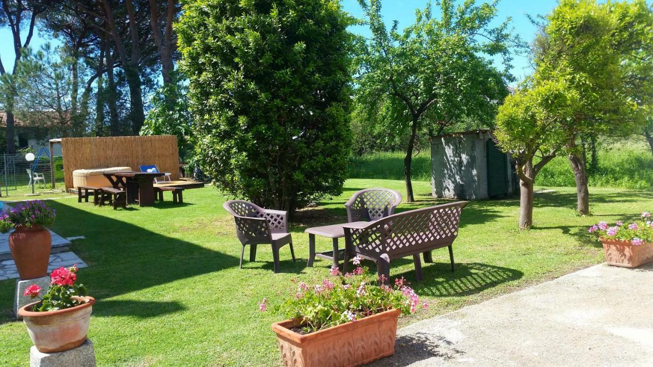 Villa Famiglia Ricci Marina di Campo Exterior foto